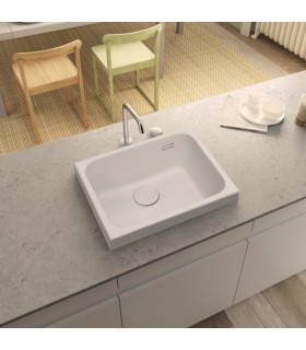 Lava-louça de cozinha sobre bancada DION