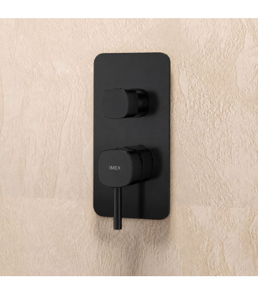 Conjunto de duche Monocomando Encastrado no teto AREZZO Preto